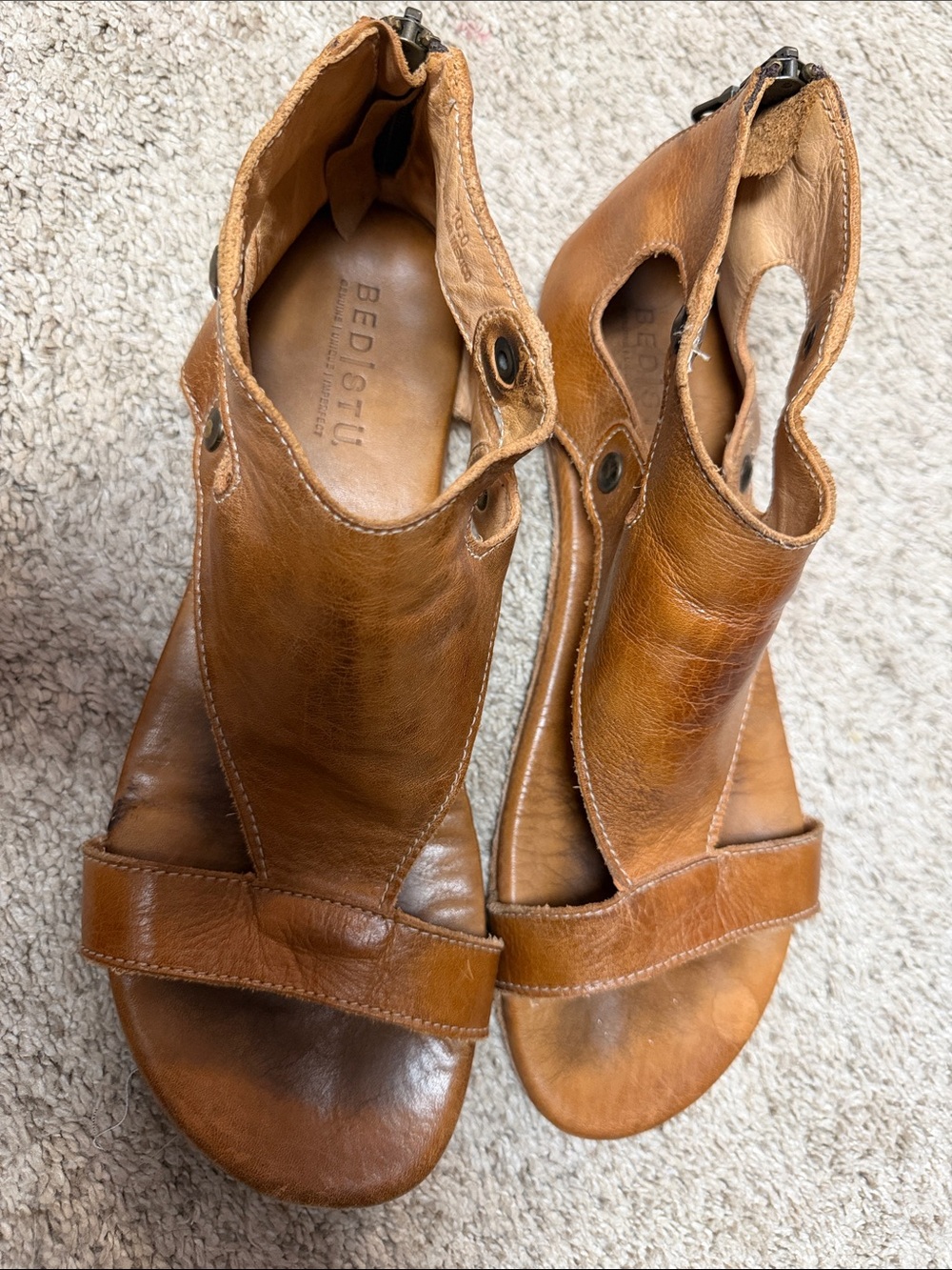 Bed|Stu Soto Women's Tan Leather Open-Toe Sandals
